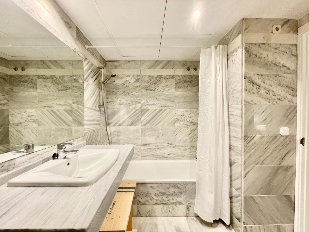 Rs 16 Studio Center Of Marbella By Eaw Homes Экстерьер фото